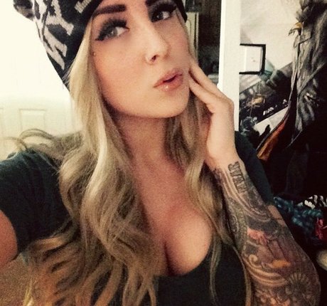 SJ Valenz sexo estrella galerías