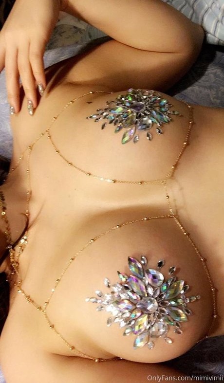mimivimii naked star pic