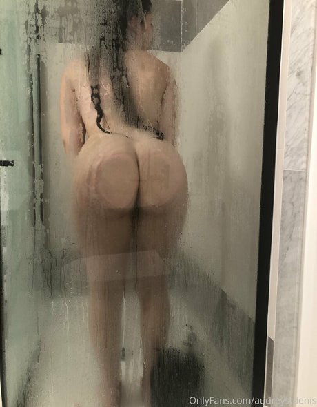 Audrey Stdenis modelo libre recopilación