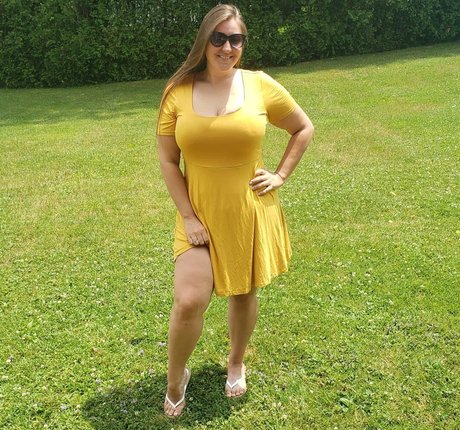 Caityy Cakesss estrella porno superior foto