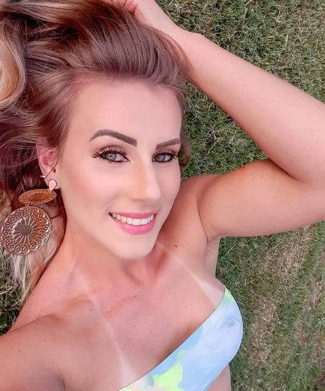 Jacqueline Darley nus de stars du porno img