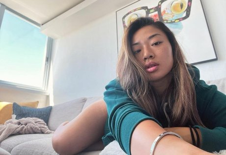 Kimberly Nguyen hot star gallery