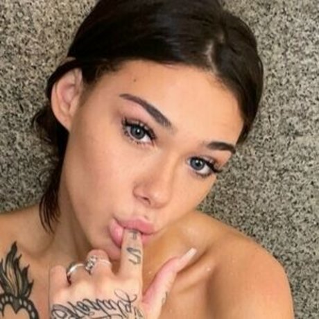 Elisa Vimercati star hot photo