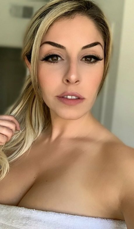 stephnee perri modelo gratis galería