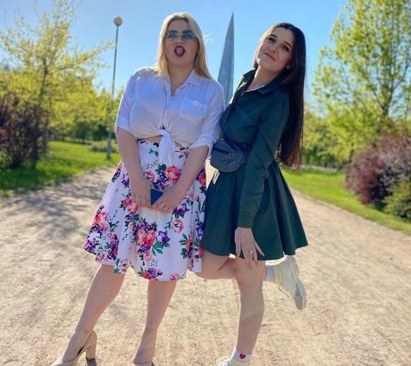 Julia Chegodar étoile nue collection