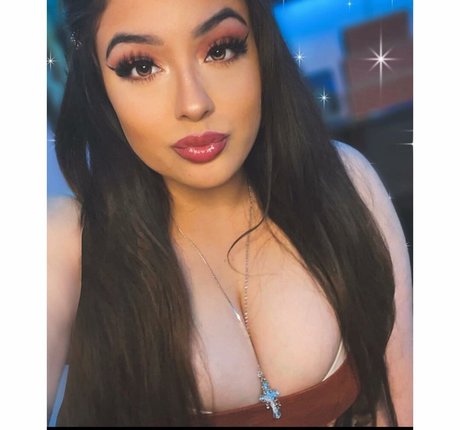 Esmeralda Quintero hermosa estrella porno imagen