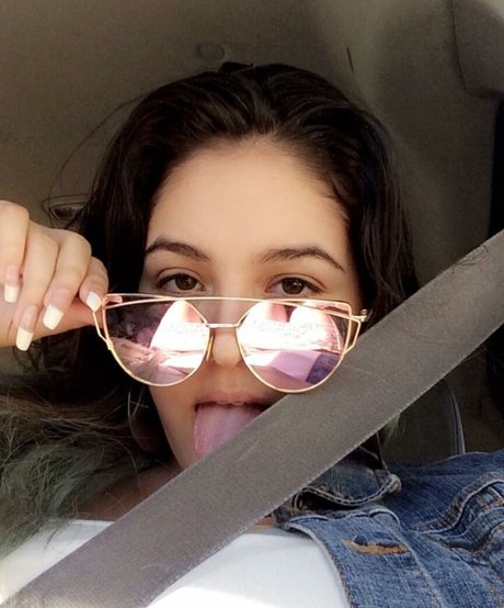 Esmeralda Quintero modelo de alta definición galería