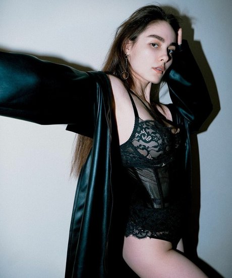 Diana Elias modelo adulto galería