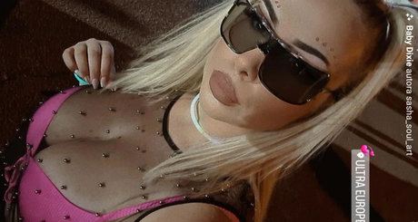 Josipa Olujic model pornographic pics