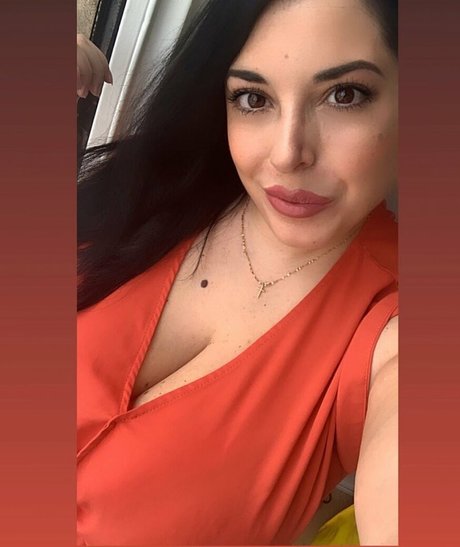 Valeria Vela sexo estrella porno fotos