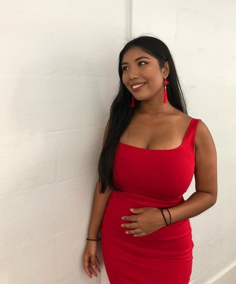 Sml Prsn actriz desnuda foto