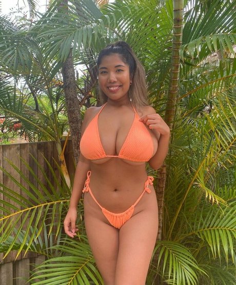 Sml Prsn sex model images