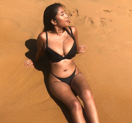 Sml Prsn bonita modelo fotos