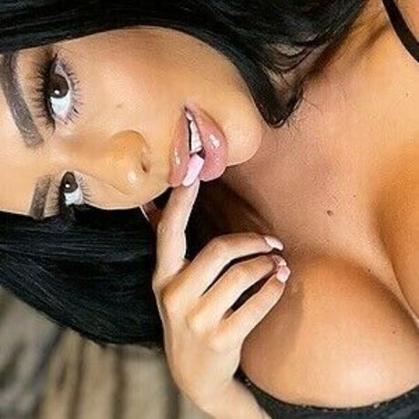thick latina milf onlyfans xxx pics
