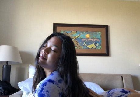 Kattjia star du porno érotique photo