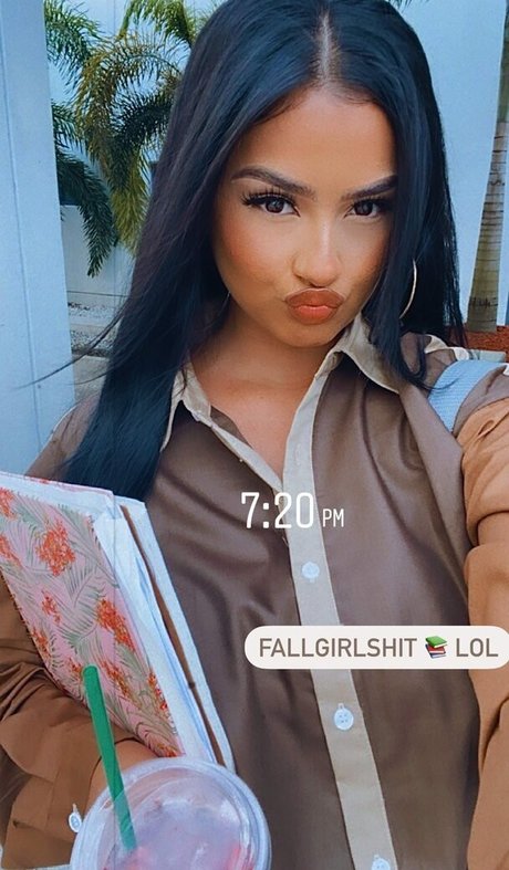 Lucero Crystal arte estrella porno fotos