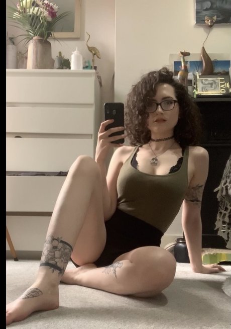 MikeyyRoses9 art pornstar images