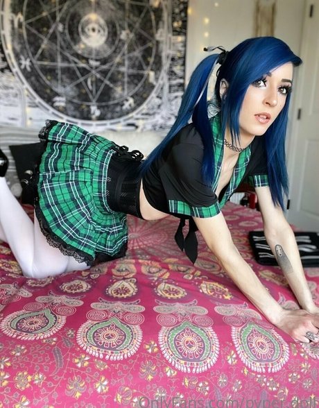 Paper doll hermosa actriz foto