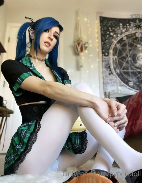 Paper doll actrice artistique galerie