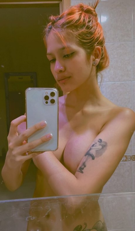 Bluevennus pretty actress gallery