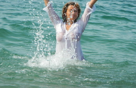 Lilia Malanchukova actriz atractiva galerías