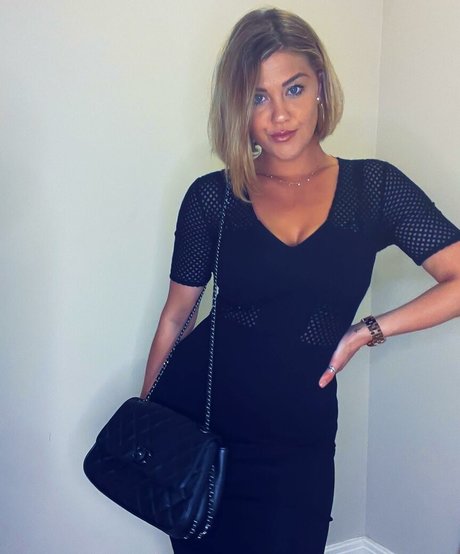 Claudia Valler actriz de alta calidad fotos