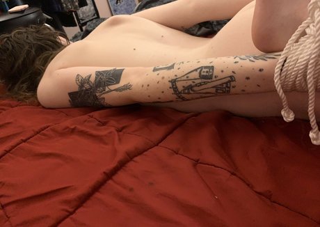 Basilstrawberry model porn photos