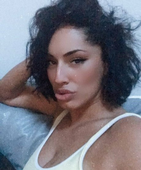 Daqnagold xxx pornstar galleries