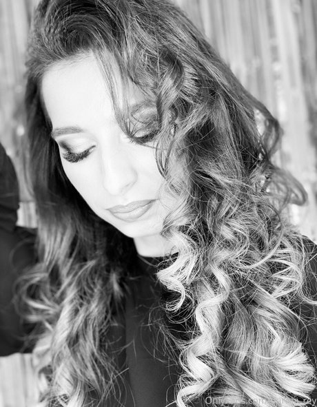 Darina Rey star du porno parfaite img