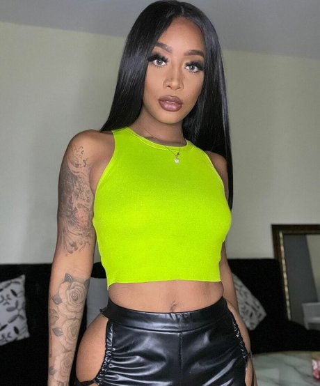 cathiimedialuna Miniature