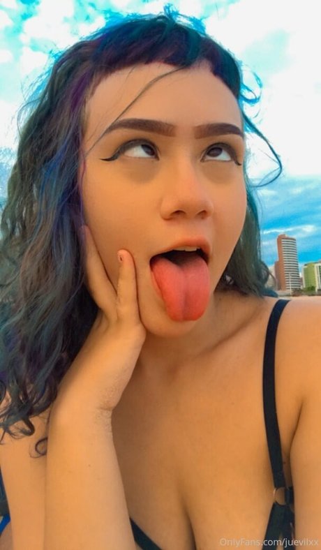 Julia Evilx meilleure star du porno images