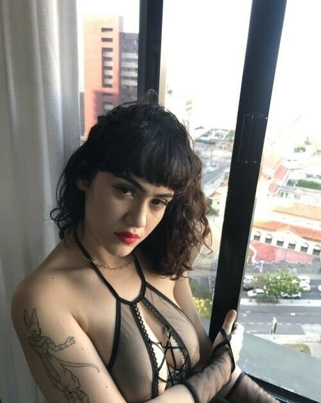 Julia Evilx estrella sexy archivo