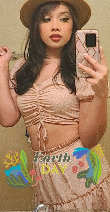 Mina Sin star du porno nue images