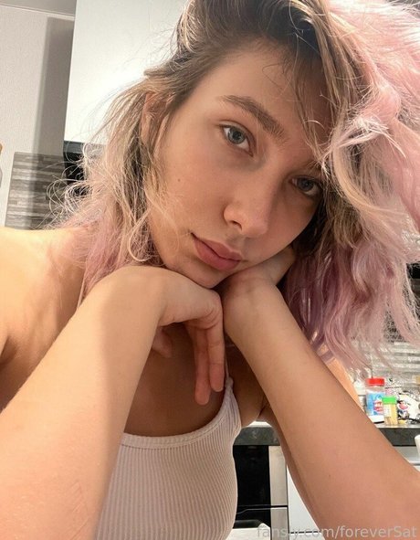 foreverSat modèle porno images