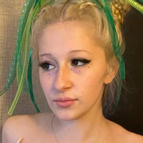 Shayna Laliberte art actress pic
