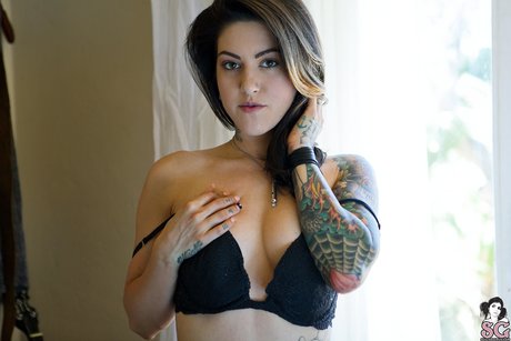 Olivia Black sexo modelo imágenes