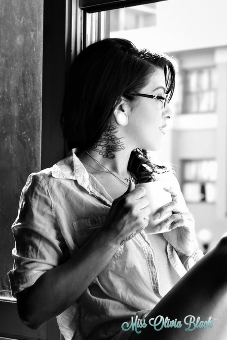 Olivia Black belle star du porno galerie