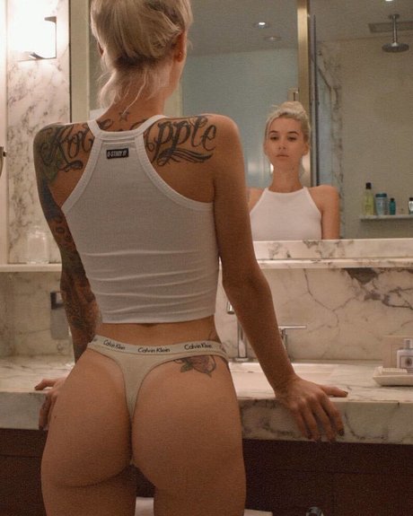 Lara Cavallo star hot gallery