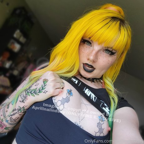 aprilinalindsay star du porno chaud img