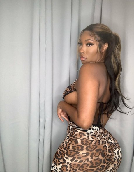 sobomb pornstar high quality picture