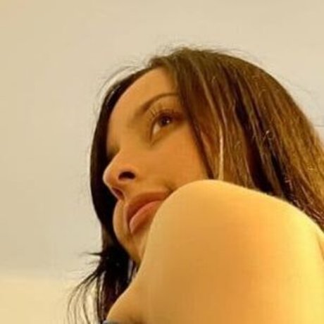 Angigss modèle xxx archive