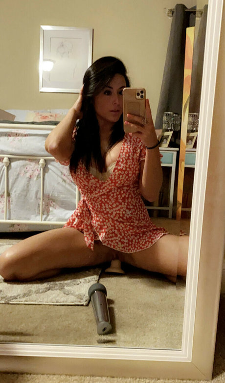 NattyAdams hermosa actriz foto