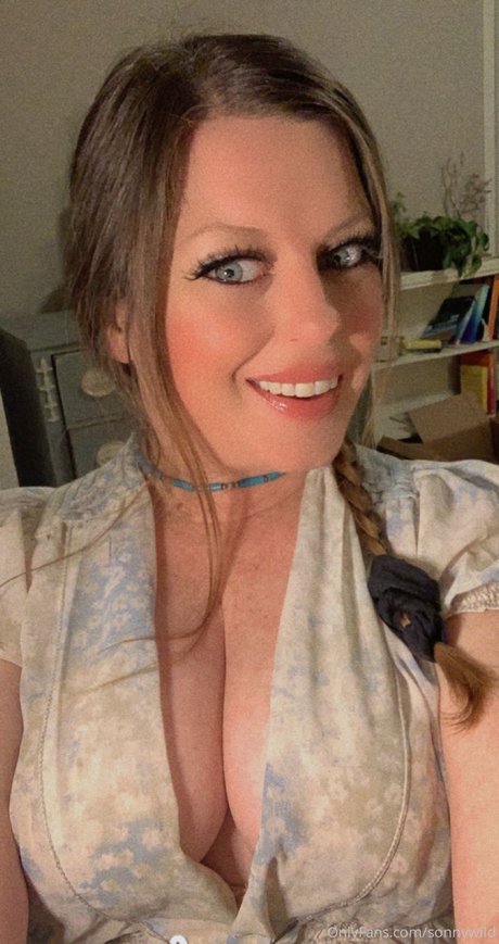 Sonny Wild desnudos de estrellas imágenes