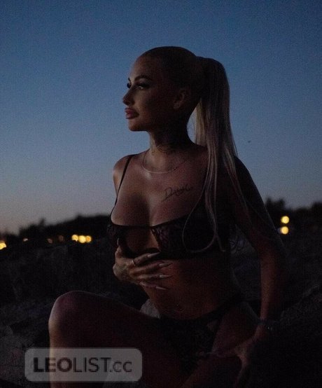 Elodie Baillargeon Roy estrella porno mejor fotos