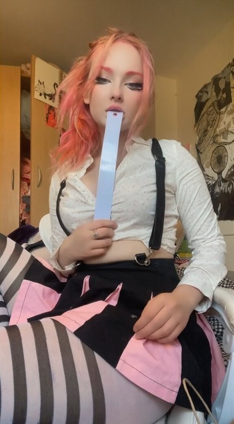 KittyKatSparrow perfect actress photo