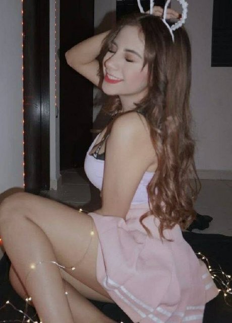 MonyWTFLive perfect pornstar image