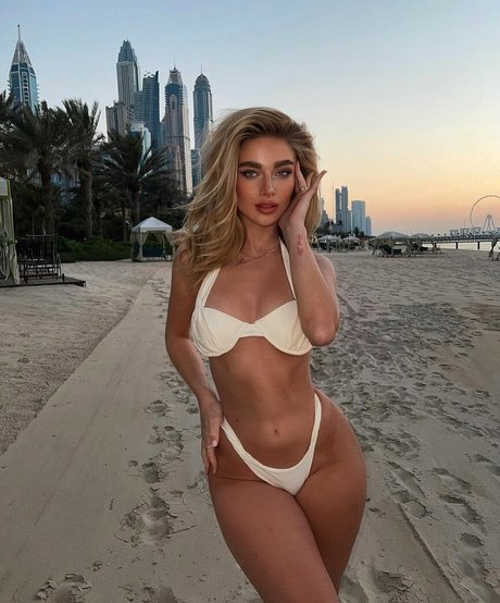 Antonia Freya Lidia étoile photo