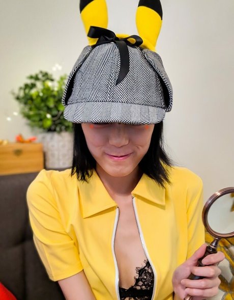 Colourmoichic modelo gratis imagen