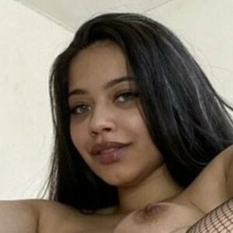 Thesummermayy naked pornstar picture