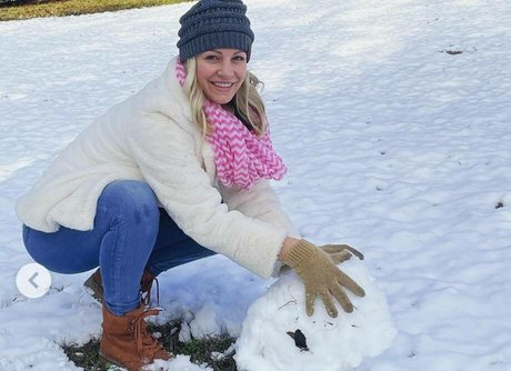 Emerald Kisses star du porno parfaite galerie